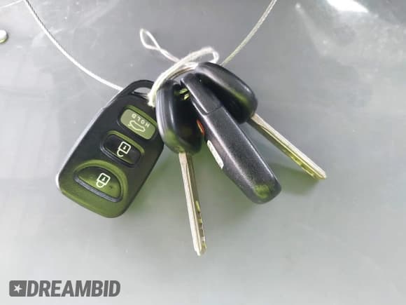 ✅ 2014 Hyundai Sonata GLS • VIN: 5NPEB4AC4EH817773 • Лот: 43395525. Опубликован ранее на IAAI с пробегом 124 881 миль. Бесплатный доступ к архиву аукционных продаж из США и подробный отчёт об истории автомобиля на DreamBid. Изображение 11.