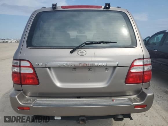 ✅ 2003 Toyota Land Cruiser • VIN: JTEHT05J532038016 • Лот: 74527774. Опубликован ранее на Copart с пробегом Не указан. Бесплатный доступ к архиву аукционных продаж из США и подробный отчёт об истории автомобиля на DreamBid. Изображение 6.