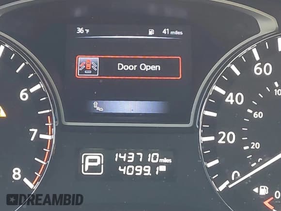 ✅ 2015 Nissan Pathfinder SV • VIN: 5N1AR2MNXFC601608 • Лот: 43854143. Опубликован ранее на IAAI с пробегом 143 710 миль. Бесплатный доступ к архиву аукционных продаж из США и подробный отчёт об истории автомобиля на DreamBid. Изображение 15.