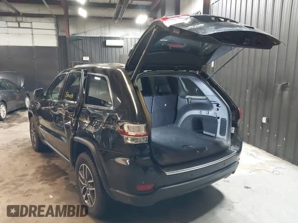 ✅ 2020 Jeep Grand Cherokee Limited • VIN: 1C4RJFBG6LC135326 • Lot: 43399812. Listed on IAAI with 62,382 mi. Free auction sales archive from the USA and detailed vehicle history report at DreamBid. Image 3.