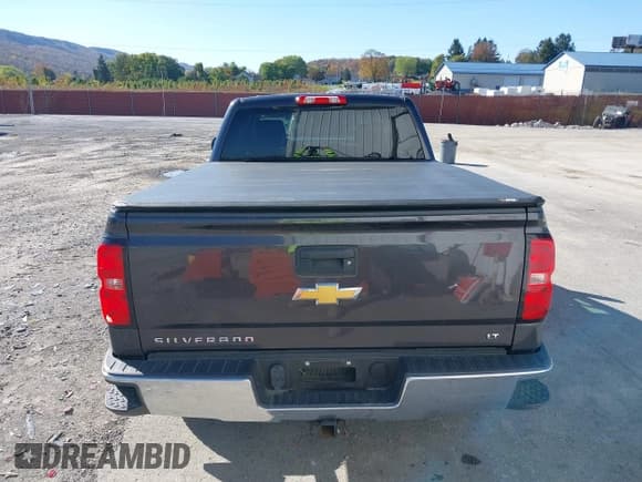 ✅ 2016 Chevrolet Silverado 1500 LT • VIN: 1GCVKREC9GZ115323 • Lot: 43477840. Wystawiony na IAAI z przebiegiem 43 899 mil. Bezpłatny archiwum sprzedaży aukcyjnych z USA i szczegółowy raport historii pojazdu na DreamBid. Zdjęcie 16.