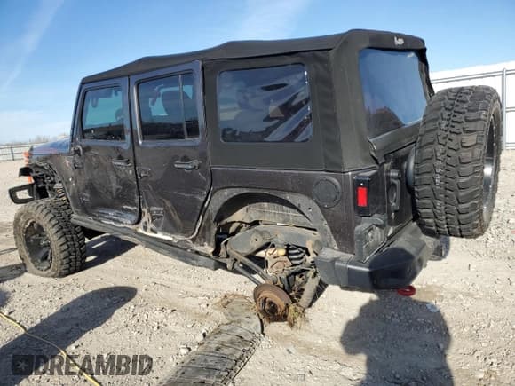 ✅ 2016 Jeep Wrangler Unlimited Rubicon • VIN: 1C4BJWFG9GL185168 • Lot: 92416415. Listed on Copart with 50,907 mi. Free auction sales archive from the USA and detailed vehicle history report at DreamBid. Image 2.