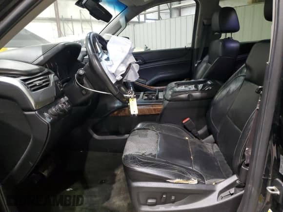 ✅ 2015 Chevrolet Suburban LTZ • VIN: 1GNSKKKC1FR222466 • Lot: 90060595. Wystawiony na Copart z przebiegiem 343 118 mil. Bezpłatny archiwum sprzedaży aukcyjnych z USA i szczegółowy raport historii pojazdu na DreamBid. Zdjęcie 7.