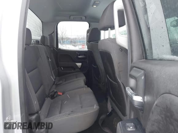 ✅ 2015 Chevrolet Silverado 2500HD LT • VIN: 1GC2KVEG4FZ555799 • Lot: 41308705. Wystawiony na IAAI z przebiegiem 206 455 mil. Bezpłatny archiwum sprzedaży aukcyjnych z USA i szczegółowy raport historii pojazdu na DreamBid. Zdjęcie 8.