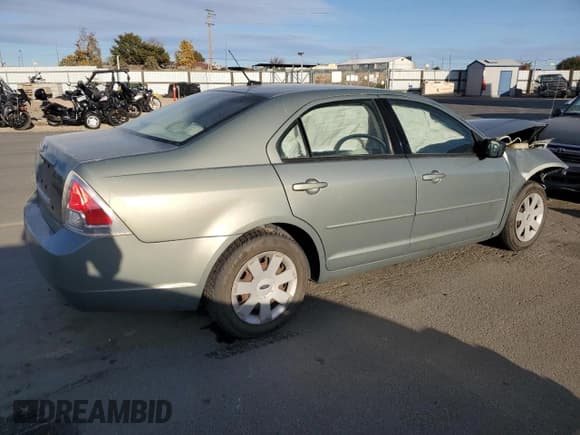 ✅ 2008 Ford Fusion S • VIN: 3FAHP06Z78R198145 • Lot: 91843615. Listed on Copart with 121,273 mi. Free auction sales archive from the USA and detailed vehicle history report at DreamBid. Image 3.