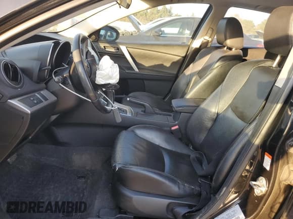 ✅ 2011 Mazda 3 S Grand Touring • VIN: JM1BL1M55B1473191 • Лот: 91447595. Опубликован ранее на Copart с пробегом 141 123 миль. Бесплатный доступ к архиву аукционных продаж из США и подробный отчёт об истории автомобиля на DreamBid. Изображение 7.