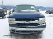 ✅ 2001 Chevrolet Silverado 2500HD LS • VIN: 1GCHK29G71E199447 • Lot: 41465756. Wystawiony na IAAI z przebiegiem 263 058 mil. Bezpłatny archiwum sprzedaży aukcyjnych z USA i szczegółowy raport historii pojazdu na DreamBid. Zdjęcie 12.