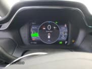 ✅ 2023 Chevrolet Bolt EV 1LT • VIN: 1G1FW6S0XP4202462 • Lot: 82847504. Wystawiony na Copart z przebiegiem 21 172 mil. Bezpłatny archiwum sprzedaży aukcyjnych z USA i szczegółowy raport historii pojazdu na DreamBid. Zdjęcie 9.