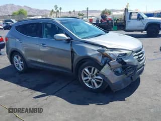 ✅ 2016 Hyundai Santa Fe • VIN: 5XYZW4LAXGG332503 • Lot: 42496508. Listed on IAAI with 69,362 mi. Free auction sales archive from the USA and detailed vehicle history report at DreamBid. Image 1.