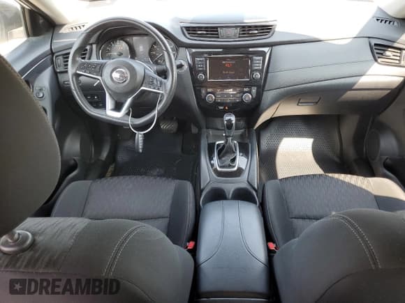 ✅ 2020 Nissan Rogue S • VIN: KNMAT2MV9LP527608 • Лот: 66985905. Опубликован ранее на Copart с пробегом 80 711 миль. Бесплатный доступ к архиву аукционных продаж из США и подробный отчёт об истории автомобиля на DreamBid. Изображение 8.