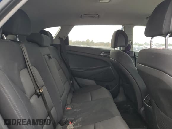 ✅ 2017 Hyundai Tucson Sport • VIN: KM8J3CA26HU345000 • Лот: 90012475. Опубликован ранее на Copart с пробегом 121 186 миль. Бесплатный доступ к архиву аукционных продаж из США и подробный отчёт об истории автомобиля на DreamBid. Изображение 11.