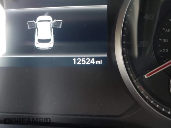 ✅ 2023 Hyundai Santa Fe SE • VIN: 5NMS14AJ2PH626664 • Lot: 41179001. Wystawiony na IAAI z przebiegiem 12 524 mil. Bezpłatny archiwum sprzedaży aukcyjnych z USA i szczegółowy raport historii pojazdu na DreamBid. Zdjęcie 15.