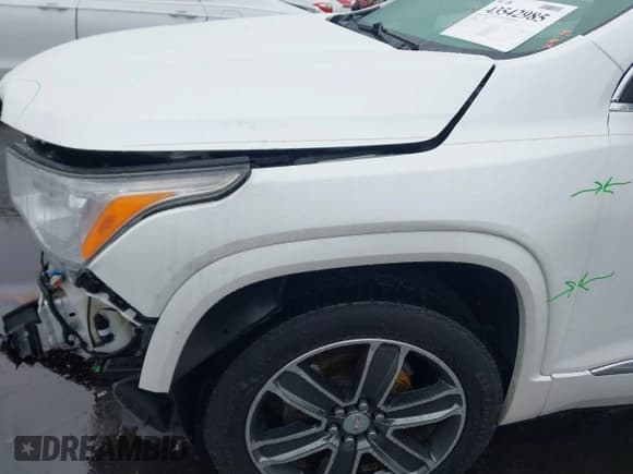 ✅ 2019 GMC Acadia Denali • VIN: 1GKKNPLS0KZ293773 • Lot: 43542985. Listed on IAAI with 117,447 mi. Free auction sales archive from the USA and detailed vehicle history report at DreamBid. Image 19.