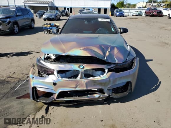 ✅ 2015 BMW M4 • VIN: WBS3R9C52FK333904 • Лот: 84521315. Опубликован ранее на Copart с пробегом 123 965 миль. Бесплатный доступ к архиву аукционных продаж из США и подробный отчёт об истории автомобиля на DreamBid. Изображение 5.