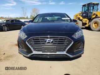 2018 Hyundai Sonata SEL z VIN 5NPE34AF6JH642850, wystawiony jako Copart lot #86168345 z przebiegiem 128 489 mil mil oraz Czysty tytuł • Clean title. Historia ofert i sprzedaży dostępna na DreamBid. Obrazek 5.