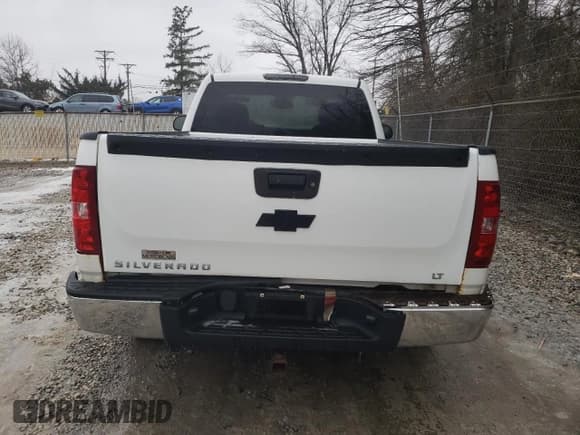 ✅ 2010 Chevrolet Silverado 1500 LT • VIN: 1GCPKSE02AZ159595 • Lot: 45108085. Listed on Copart with 155,772 mi. Free auction sales archive from the USA and detailed vehicle history report at DreamBid. Image 6.