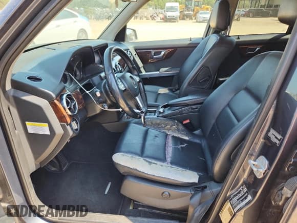 ✅ 2013 Mercedes-Benz GLK 350 • VIN: WDCGG5HB7DG011467 • Лот: 71841925. Опубликован ранее на Copart с пробегом 191 948 миль. Бесплатный доступ к архиву аукционных продаж из США и подробный отчёт об истории автомобиля на DreamBid. Изображение 7.