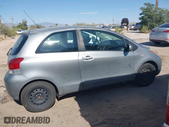 ✅ 2010 Toyota Yaris • VIN: JTDJT4K35A5287849 • Lot: 42561895. Listed on IAAI with 151,256 mi. Free auction sales archive from the USA and detailed vehicle history report at DreamBid. Image 13.