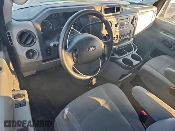 ✅ 2011 Ford Econoline Passenger XLT • VIN: 1FBNE3BLXBDB21960 • Lot: 96014155. Listed on Copart with 124,428 mi. Free auction sales archive from the USA and detailed vehicle history report at DreamBid. Image 8.