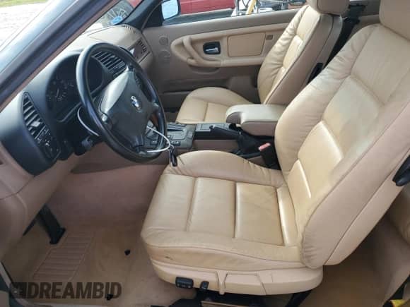 1999 BMW 3 Series 328i с VIN WBABK8330XEY91814, выставлен на аукционе Copart как лот 79799074 с пробегом 63 783 миль миль и Списание • Salvage title. История ставок и продаж доступна на DreamBid. Изображение 7.