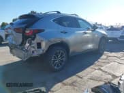 ✅ 2025 Lexus NX 350h Premium • VIN: JTJGKCEZ0S2066215 • Lot: 43471796. Listed on IAAI with 7,061 mi. Free auction sales archive from the USA and detailed vehicle history report at DreamBid. Image 4.
