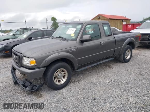 ✅ 2011 Ford Ranger XL • VIN: 1FTKR1EE7BPA50980 • Lot: 42675633. Wystawiony na IAAI z przebiegiem 150 789 mil. Bezpłatny archiwum sprzedaży aukcyjnych z USA i szczegółowy raport historii pojazdu na DreamBid. Zdjęcie 17.