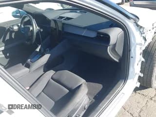 ✅ 2024 Polestar 2 • VIN: YSMFE3KA9RL231563 • Lot: 43412814. Wystawiony na IAAI z przebiegiem 40 722 mil. Bezpłatny archiwum sprzedaży aukcyjnych z USA i szczegółowy raport historii pojazdu na DreamBid. Zdjęcie 5.