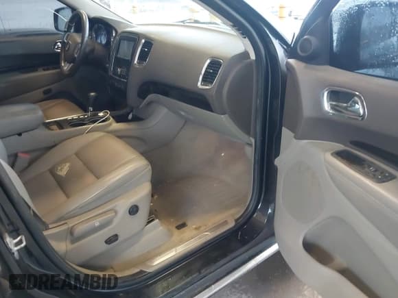 ✅ 2013 Dodge Durango Crew • VIN: 1C4RDJDGXDC681121 • Lot: 43719821. Listed on IAAI with 187,864 mi. Free auction sales archive from the USA and detailed vehicle history report at DreamBid. Image 5.