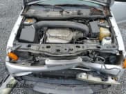 ✅ 2004 Saturn VUE V6 • VIN: 5GZCZ53424S889147 • Lot: 50312725. Wystawiony na Copart z przebiegiem 177 500 mil. Bezpłatny archiwum sprzedaży aukcyjnych z USA i szczegółowy raport historii pojazdu na DreamBid. Zdjęcie 12.