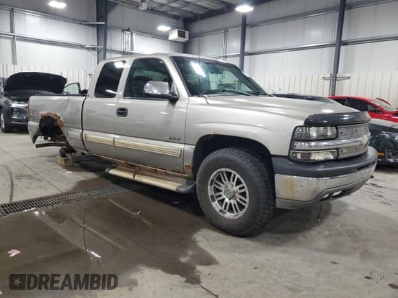 ✅ 2001 Chevrolet Silverado 1500 • VIN: 2GCEK19V711402995 • Лот: 55267275. Опубликован ранее на Copart с пробегом 198 564 миль. Бесплатный доступ к архиву аукционных продаж из США и подробный отчёт об истории автомобиля на DreamBid. Изображение 4.