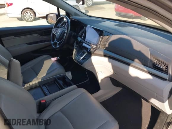 ✅ 2018 Honda Odyssey EX-L • VIN: 5FNRL6H77JB060377 • Лот: 43804881. Опубликован ранее на IAAI с пробегом 140 045 миль. Бесплатный доступ к архиву аукционных продаж из США и подробный отчёт об истории автомобиля на DreamBid. Изображение 5.