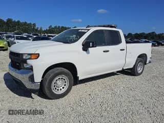 2021 Chevrolet Silverado 1500 Work Truck z VIN 1GCRWAEH1MZ301579, wystawiony jako Copart lot #61188825 z przebiegiem 52 023 mil mil oraz Czysty tytuł • Clean title. Historia ofert i sprzedaży dostępna na DreamBid. Obrazek 1.