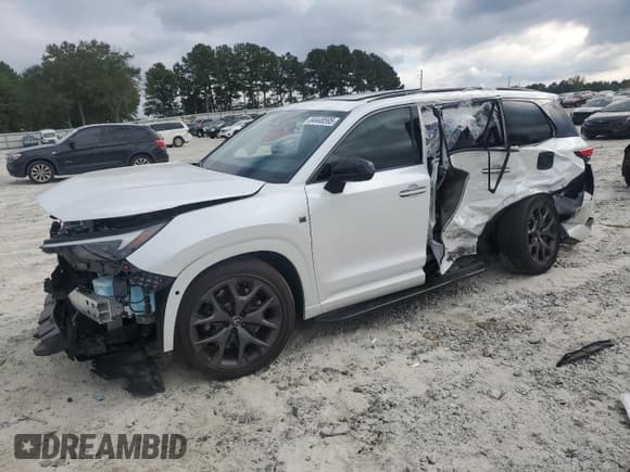 ✅ 2024 Lexus TX 500h F Sport Premium • VIN: 5TDABAB66RS002481 • Lot: 84448595. Wystawiony na Copart z przebiegiem 18 090 mil. Bezpłatny archiwum sprzedaży aukcyjnych z USA i szczegółowy raport historii pojazdu na DreamBid. Zdjęcie 1.