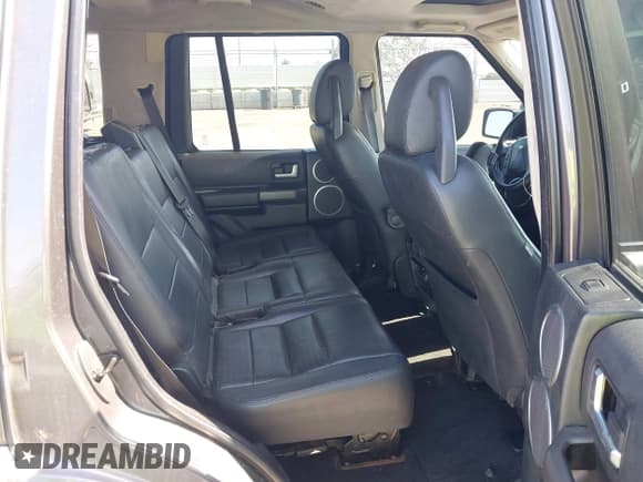 ✅ 2006 Land Rover LR3 SE • VIN: SALAE25406A403064 • Lot: 42595982. Listed on IAAI with 236,497 mi. Free auction sales archive from the USA and detailed vehicle history report at DreamBid. Image 8.