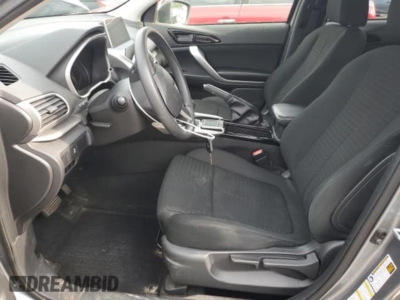 ✅ 2018 Mitsubishi Eclipse Cross LE • VIN: JA4AT4AA1JZ043442 • Лот: 60222365. Опубликован ранее на Copart с пробегом 58 777 миль. Бесплатный доступ к архиву аукционных продаж из США и подробный отчёт об истории автомобиля на DreamBid. Изображение 7.