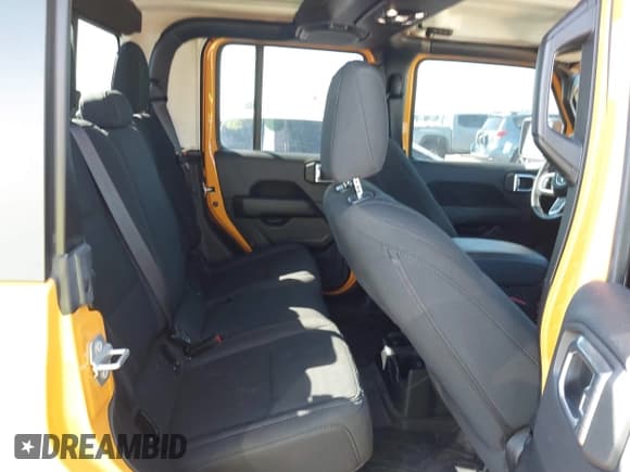 ✅ 2021 Jeep Gladiator Overland • VIN: 1C6HJTFG3ML552660 • Лот: 41636232. Опубликован ранее на IAAI с пробегом 37 769 миль. Бесплатный доступ к архиву аукционных продаж из США и подробный отчёт об истории автомобиля на DreamBid. Изображение 8.