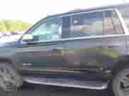 2020 Chevrolet Tahoe Premier z VIN 1GNSKCKC5LR101196, wystawiony jako IAAI lot #42993977 z przebiegiem 112 311 mil mil oraz . Historia ofert i sprzedaży dostępna na DreamBid. Obrazek 15.