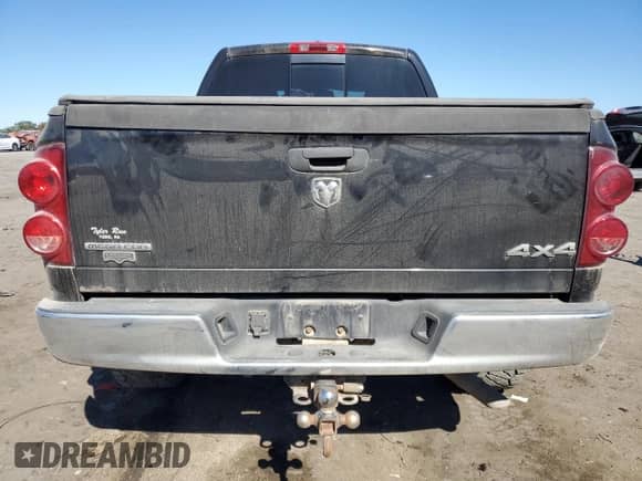 2007 Dodge 1500 SLT z VIN 3D7KS19D47G819989, wystawiony jako Copart lot #76620984 z przebiegiem 167 604 mil mil oraz Szkoda całkowita • Salvage title. Historia ofert i sprzedaży dostępna na DreamBid. Obrazek 6.