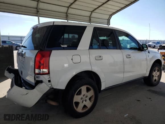 ✅ 2006 Saturn VUE • VIN: 5GZCZ53456S830404 • Lot: 50192585. Wystawiony na Copart z przebiegiem 236 560 mil. Bezpłatny archiwum sprzedaży aukcyjnych z USA i szczegółowy raport historii pojazdu na DreamBid. Zdjęcie 3.