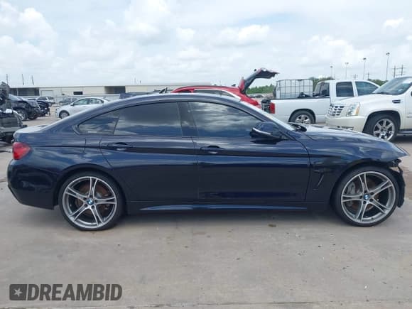 ✅ 2020 BMW 4 Series 430i • VIN: WBA4J1C07LCD29958 • Lot: 42669289. Listed on IAAI with 65,629 mi. Free auction sales archive from the USA and detailed vehicle history report at DreamBid. Image 14.