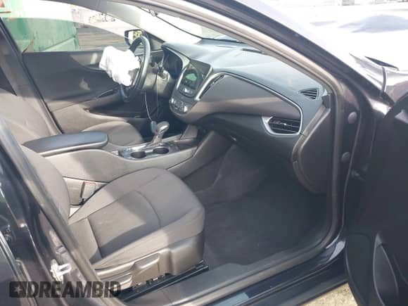 ✅ 2023 Chevrolet Malibu RS • VIN: 1G1ZG5ST5PF150774 • Лот: 43390473. Размещён на IAAI с пробегом 38 975 миль миль. Получите бесплатный доступ к архиву аукционных продаж из США и посмотрите подробный отчёт об истории автомобиля на DreamBid. Изображение 5.