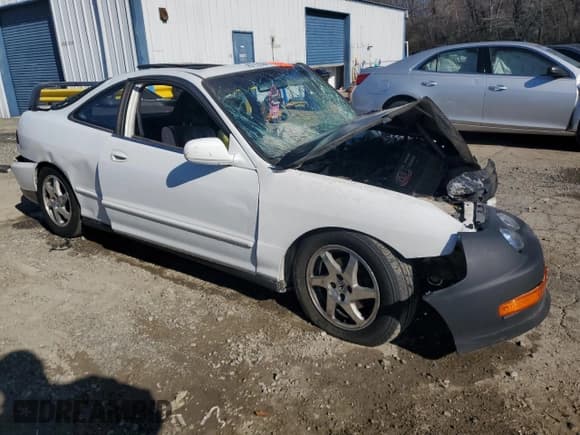 ✅ 1996 Acura Integra LS • VIN: JH4DC4458TS022843 • Lot: 87725945. Listed on Copart with 217,753 mi. Free auction sales archive from the USA and detailed vehicle history report at DreamBid. Image 4.