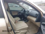 ✅ 2012 Toyota RAV4 • VIN: 2T3BF4DV6CW261296 • Лот: 43370468. Опубликован ранее на IAAI с пробегом 284 575 миль. Бесплатный доступ к архиву аукционных продаж из США и подробный отчёт об истории автомобиля на DreamBid. Изображение 5.