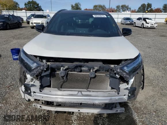 ✅ 2022 Toyota RAV4 Hybrid XSE • VIN: 4T3E6RFV6NU072139 • Лот: 90949815. Опубликован ранее на Copart с пробегом 183 183 миль. Бесплатный доступ к архиву аукционных продаж из США и подробный отчёт об истории автомобиля на DreamBid. Изображение 5.