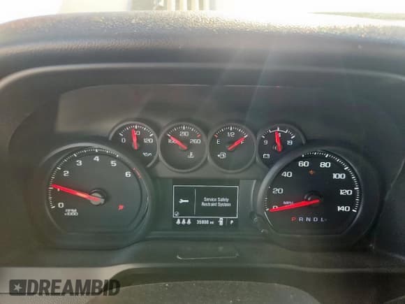 ✅ 2024 Chevrolet Silverado 2500HD Custom • VIN: 1GC4YME76RF336964 • Lot: 85485825. Wystawiony na Copart z przebiegiem 35 998 mil. Bezpłatny archiwum sprzedaży aukcyjnych z USA i szczegółowy raport historii pojazdu na DreamBid. Zdjęcie 9.