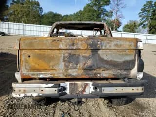 ✅ 1991 Ford Bronco XL • VIN: 1FMEU15N7MLA62791 • Лот: 82100384. Опубликован ранее на Copart с пробегом Не указан. Бесплатный доступ к архиву аукционных продаж из США и подробный отчёт об истории автомобиля на DreamBid. Изображение 6.