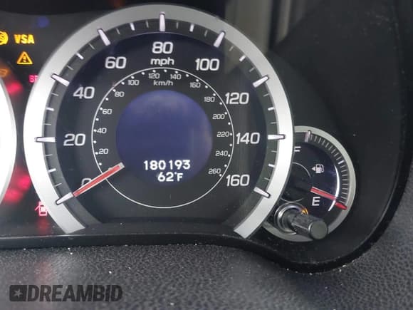 ✅ 2010 Acura TSX • VIN: JH4CU2F61AC043219 • Lot: 42272906. Listed on IAAI with 180,193 mi. Free auction sales archive from the USA and detailed vehicle history report at DreamBid. Image 7.