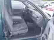 1998 Dodge Dakota с VIN 1B7FL26PXWS563801, выставлен на аукционе IAAI как лот 42764393 с пробегом Не указан миль и . История ставок и продаж доступна на DreamBid. Изображение 5.