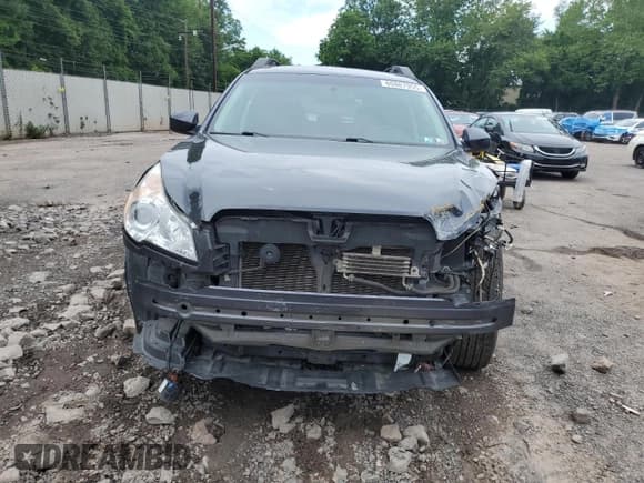 ✅ 2010 Subaru Outback Premium All-Weather Anniversary • VIN: 4S4BRBGC2A3353376 • Lot: 60887955. Listed on Copart with 170,564 mi. Free auction sales archive from the USA and detailed vehicle history report at DreamBid. Image 5.