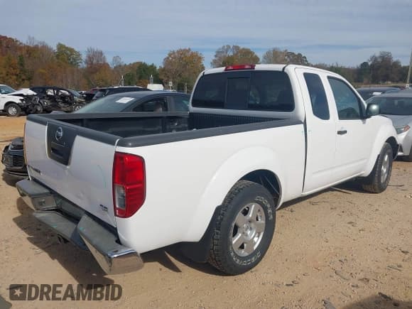 ✅ 2008 Nissan Frontier SE • VIN: 1N6AD06U78C444681 • Lot: 43694643. Listed on IAAI with 73,525 mi. Free auction sales archive from the USA and detailed vehicle history report at DreamBid. Image 4.